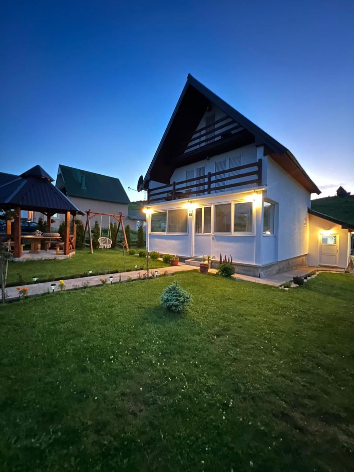 Guest House Sara Žabljak Eksteriør bilde