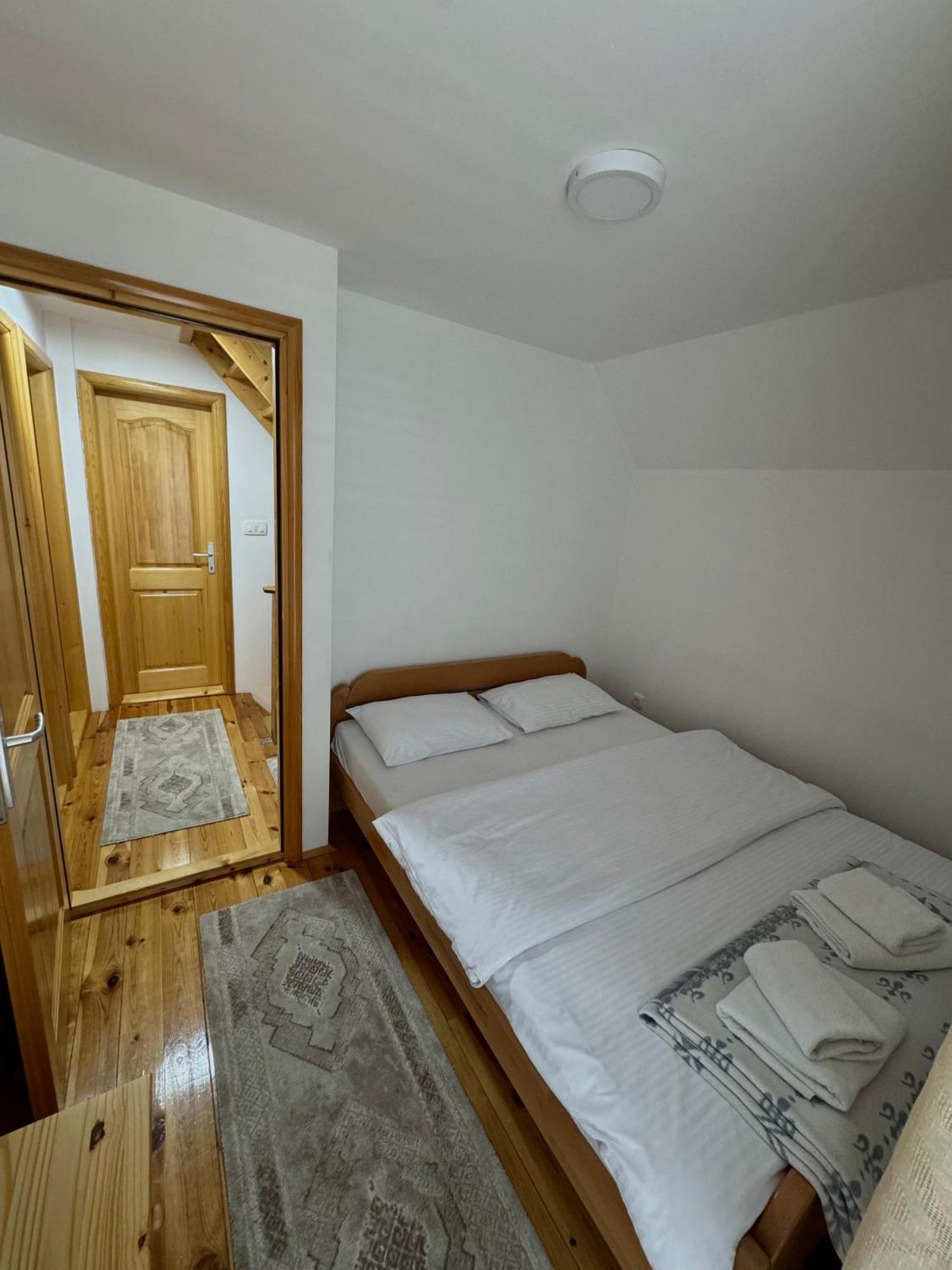 Guest House Sara Žabljak Eksteriør bilde